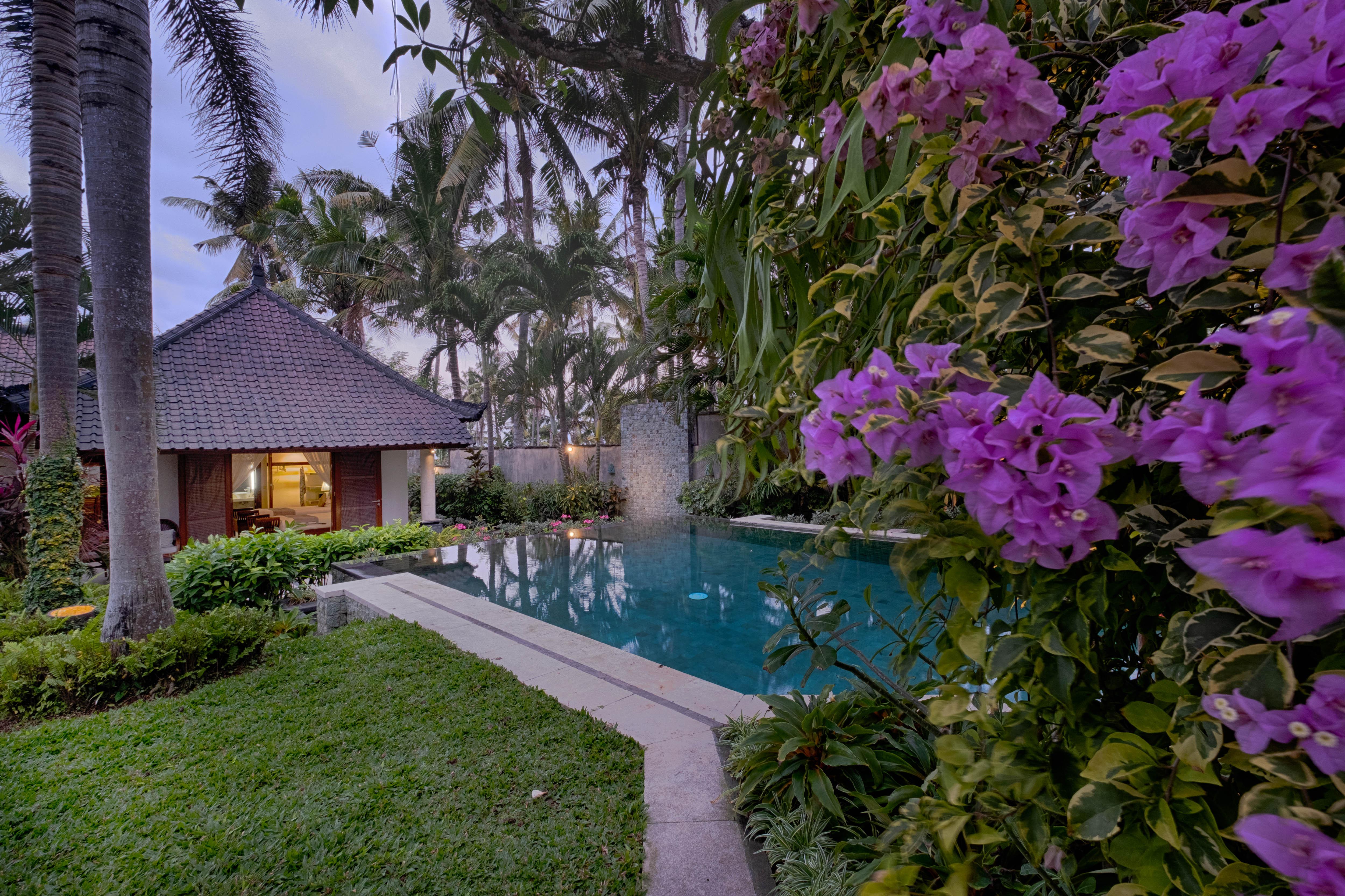Kutus Kutus Saba Beach Villa Sukawati Exterior foto